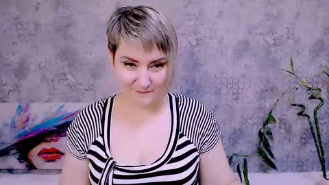 djullia online show from October 30, 6:37 am