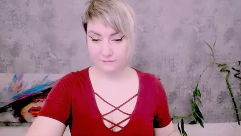 djullia online show from January 16, 7:12 am