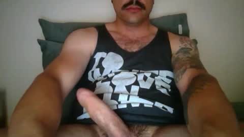 Snapshot of dk420mwa chatting on December 18, 6:19 am dk420mwa online show from December 18, 6:19 am