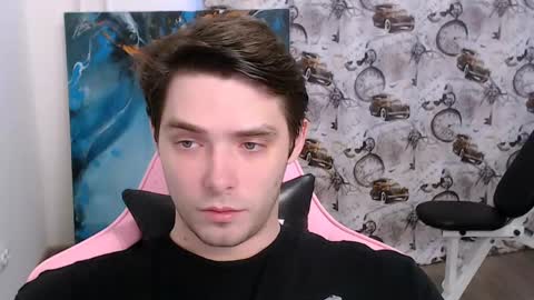 Snapshot of dmitryromanov chatting on May 26, 3:46 am Dead A online show from May 26, 3:46 am