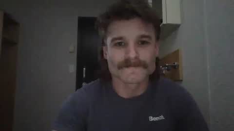 Snapshot of dngl264699 chatting on February 22, 4:09 pm ImperviousAnchored online show from February 22, 4:09 pm