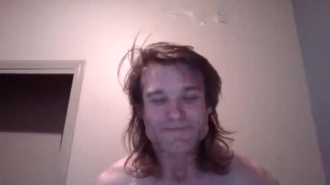 Snapshot of dngl264699 chatting on November 7, 7:52 am ImperviousAnchored online show from November 7, 7:52 am