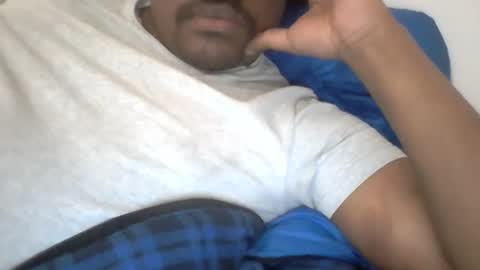 Snapshot of dockomodo77 chatting on September 11, 12:22 am Alex online show from September 11, 12:22 am