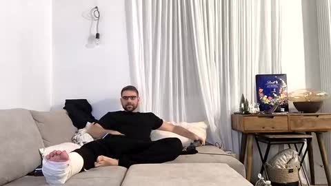 Snapshot of doctorziva19 chatting on December 5, 1:25 am doctorziva online show from December 5, 1:25 am