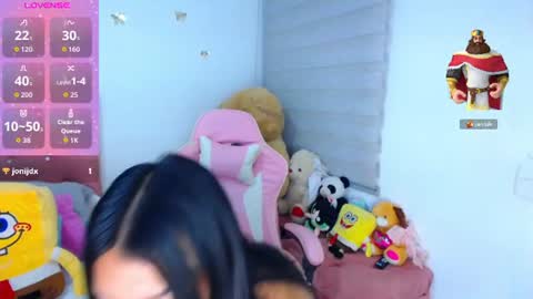 Snapshot of doe_sofi chatting on July 18, 9:46 am sofi online show from July 18, 9:46 am