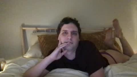 Snapshot of doggiewhore chatting on February 16, 1:14 am StreetSpirit online show from February 16, 1:14 am