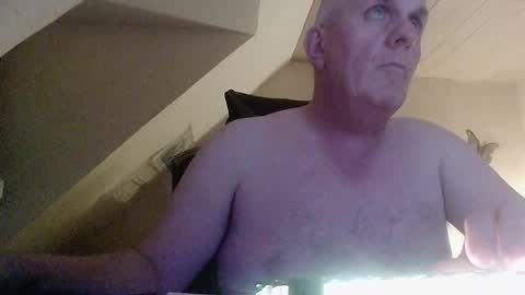 doggy2629 online show from October 22, 5:24 pm