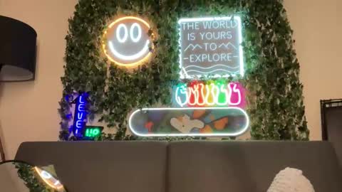 Snapshot of dohmerboyz chatting on February 22, 8:02 am GIJO online show from February 22, 8:02 am