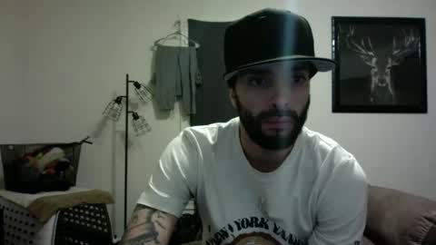 Snapshot of doingmek9 chatting on February 17, 2:53 am doingmek9 online show from February 17, 2:53 am