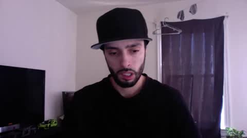 Snapshot of doingmek9 chatting on March 10, 3:20 pm doingmek9 online show from March 10, 3:20 pm