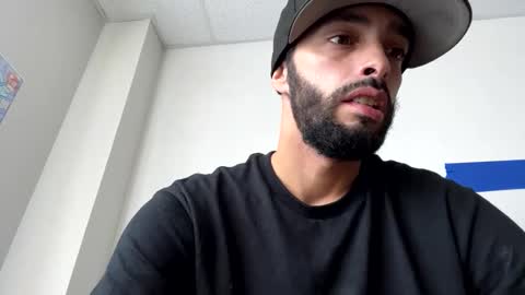 Snapshot of doingmek9 chatting on October 18, 3:57 pm doingmek9 online show from October 18, 3:57 pm