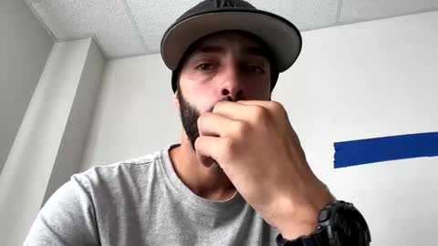 Snapshot of doingmek9 chatting on October 19, 1:12 pm doingmek9 online show from October 19, 1:12 pm