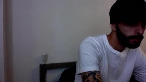 Snapshot of doingmek9 chatting on November 14, 3:44 pm doingmek9 online show from November 14, 3:44 pm