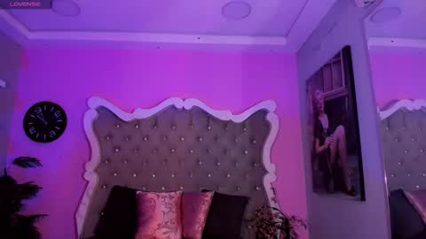 dolarcity760752 online show from November 21, 6:12 am