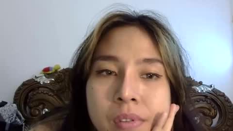 Snapshot of dolfvlucy chatting on January 10, 3:37 pm dolf william online show from January 10, 3:37 pm