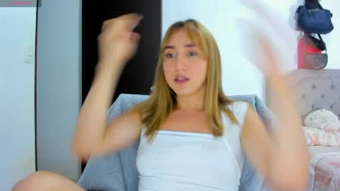ANDREA online show from July 25, 12:31 am