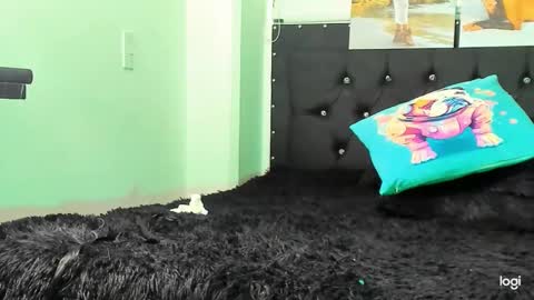 Snapshot of doll_celeste19 chatting on December 10, 6:11 am C E L E S T E online show from December 10, 6:11 am