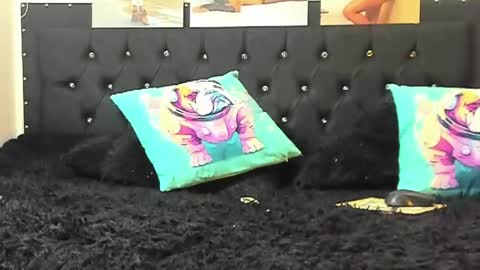 Snapshot of doll_celeste19 chatting on January 29, 9:17 pm C E L E S T E online show from January 29, 9:17 pm