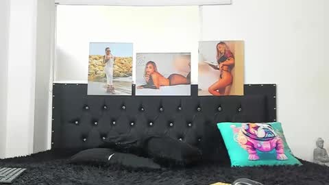 Snapshot of doll_celeste19 chatting on February 14, 7:02 pm C E L E S T E online show from February 14, 7:02 pm