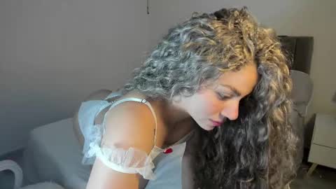doll_oriana online show from October 17, 6:32 pm