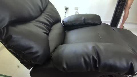 DollarHot30 online show from March 13, 3:51 pm