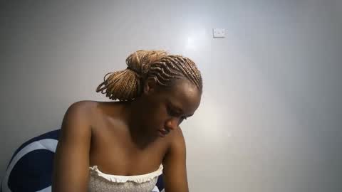 Snapshot of dollberry chatting on December 6, 2:06 pm dollberry online show from December 6, 2:06 pm