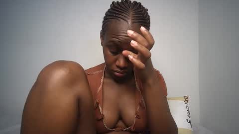 Snapshot of dollberry chatting on January 25, 2:26 am dollberry online show from January 25, 2:26 am