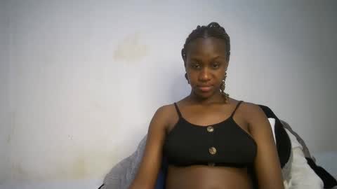 Snapshot of dollberry chatting on February 10, 1:24 am dollberry online show from February 10, 1:24 am