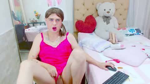 ilona online show from January 12, 5:01 am