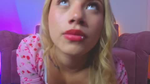DollFaceInk online show from May 9, 10:48 pm