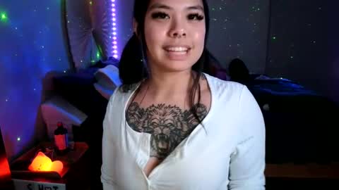 Snapshot of dolllface chatting on January 7, 6:16 am DOLLLFACE online show from January 7, 6:16 am