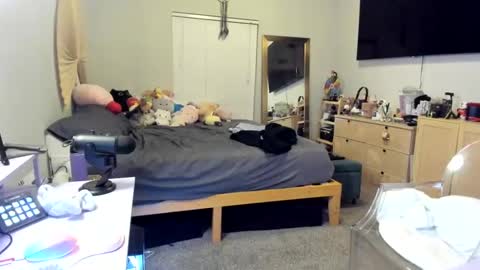 Snapshot of dolllface chatting on March 8, 1:17 am DOLLLFACE online show from March 8, 1:17 am