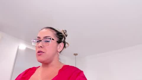 dolly walker online show from June 21, 1:19 am