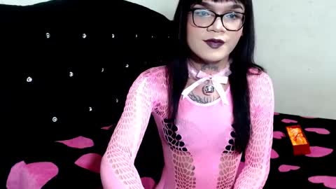 dollymoniee online show from March 31, 2:13 am