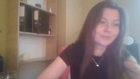 Snapshot of dollyroma chatting on November 28, 9:45 am DollyRoma online show from November 28, 9:45 am