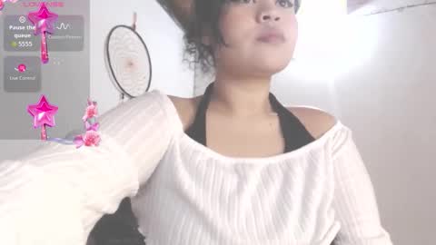 Snapshot of dollysweet666 chatting on December 17, 9:15 am dollysweet666 online show from December 17, 9:15 am