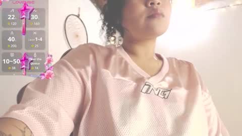 Snapshot of dollysweet666 chatting on February 23, 4:54 am dollysweet666 online show from February 23, 4:54 am