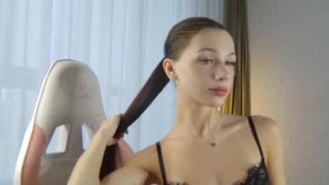 Snapshot of dollyvega chatting on September 24, 6:28 am Dolly online show from September 24, 6:28 am