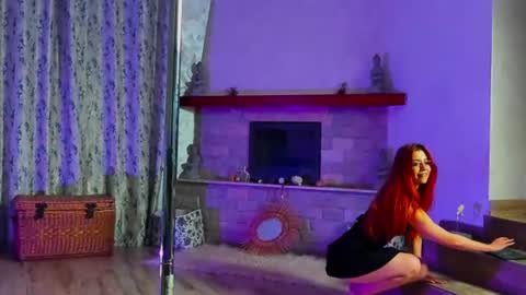 Snapshot of doloressage chatting on July 9, 11:20 pm Dolores Sage online show from July 9, 11:20 pm