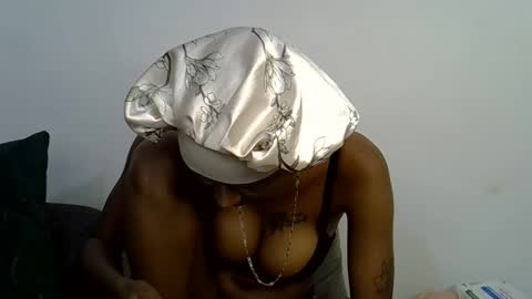 dolsexy online show from April 9, 1:49 am