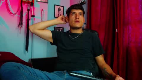 Diego Castell online show from March 25, 2:56 pm