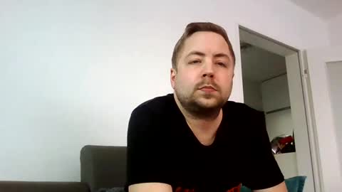 Snapshot of dombio_12 chatting on February 16, 3:48 pm dombio_12 online show from February 16, 3:48 pm