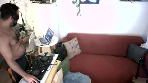 Snapshot of domfetishx chatting on September 29, 11:53 pm all fetishes online show from September 29, 11:53 pm