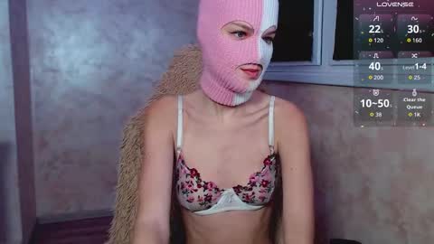 domiiniicana online show from September 29, 6:57 pm