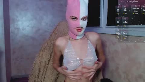 domiiniicana online show from October 13, 5:13 pm