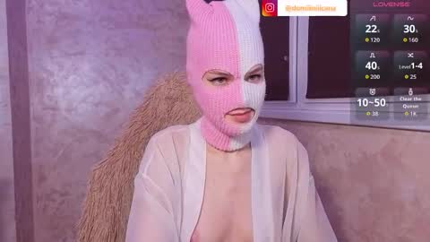 domiiniicana online show from February 2, 9:13 pm