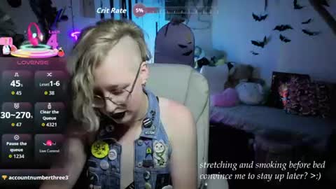 Snapshot of dominantman18064 chatting on July 15, 4:51 am Bigbearnbunnyboy online show from July 15, 4:51 am