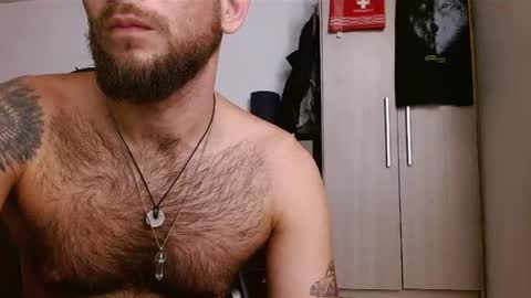Snapshot of dominantthewolf chatting on June 14, 2:09 am Logan - INDEPENDET MODEL online show from June 14, 2:09 am