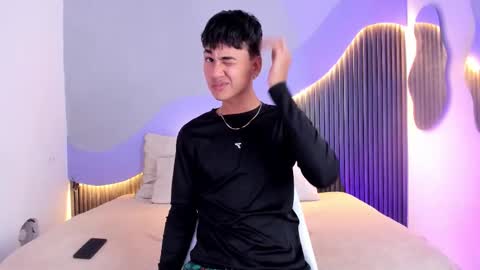 Dominic online show from November 7, 4:12 am