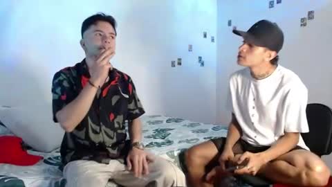 Snapshot of dominic_hanks chatting on July 10, 12:30 pm DOMINIC AND ANDREW online show from July 10, 12:30 pm